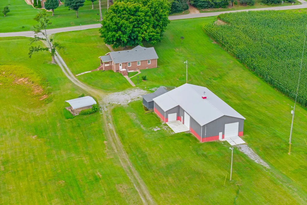 3350 Kirkwood Road Clarksville TN 37043