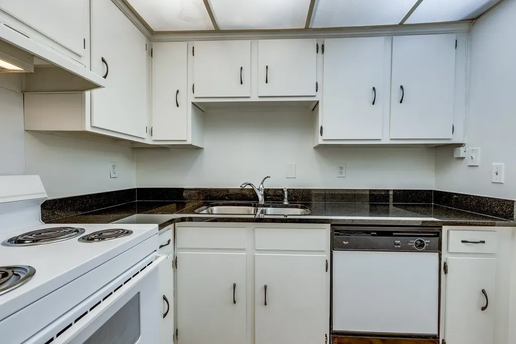 214 Old Hickory Boulevard Nashville TN 37221