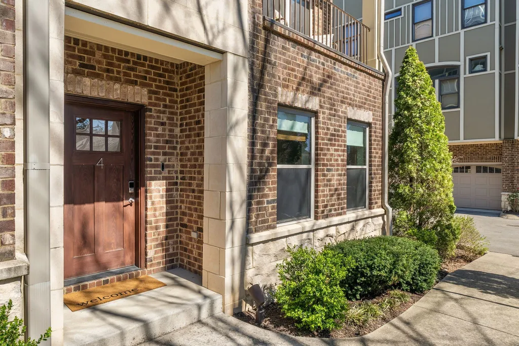 3823 Gallatin Pike Nashville TN 37216