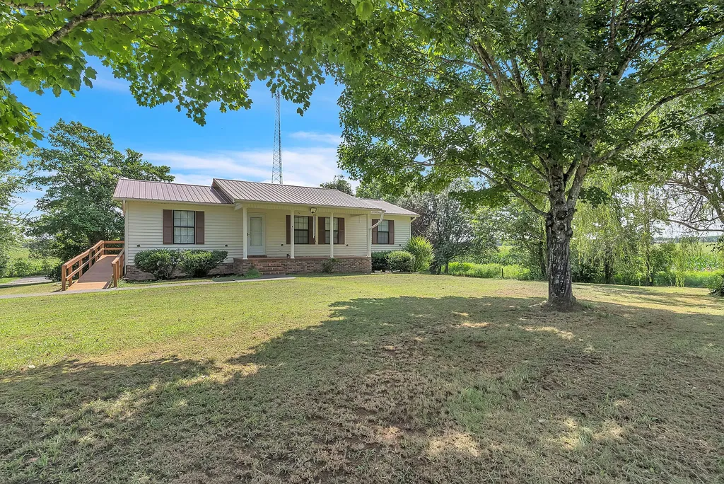 5785 Short Mountain Road Mcminnville TN 37110