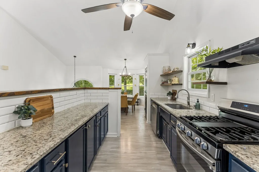 2024 Big Oak Drive Spring Hill TN 37174