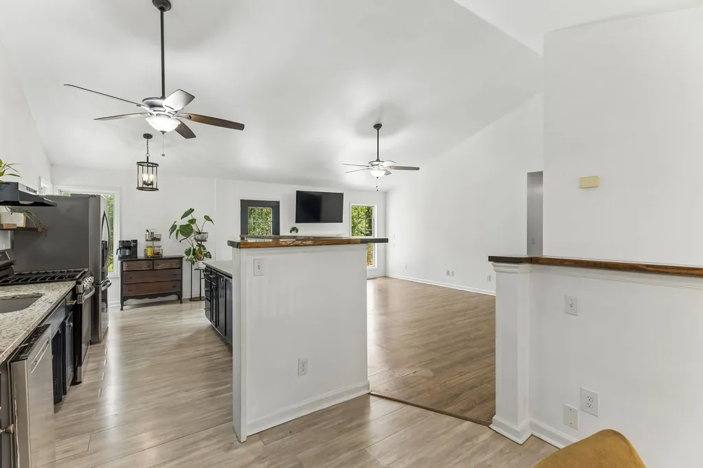 2024 Big Oak Drive Spring Hill TN 37174