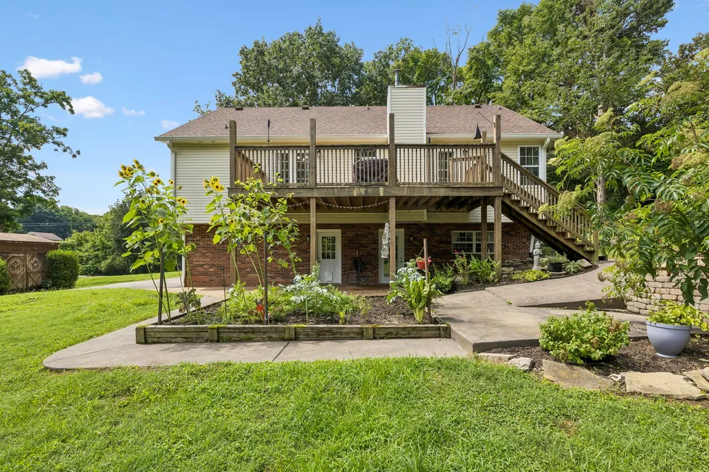 2024 Big Oak Drive Spring Hill TN 37174