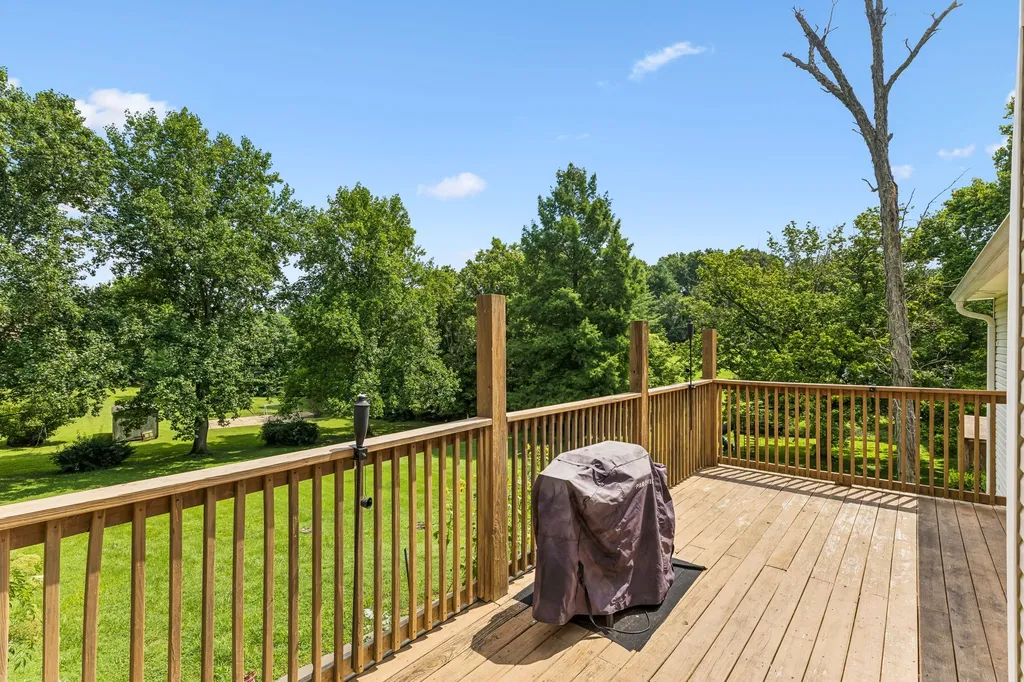 2024 Big Oak Drive Spring Hill TN 37174