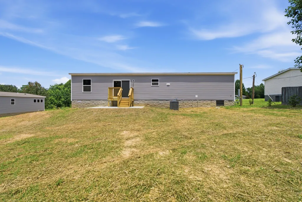 335 Meridian Drive Smithville TN 37166