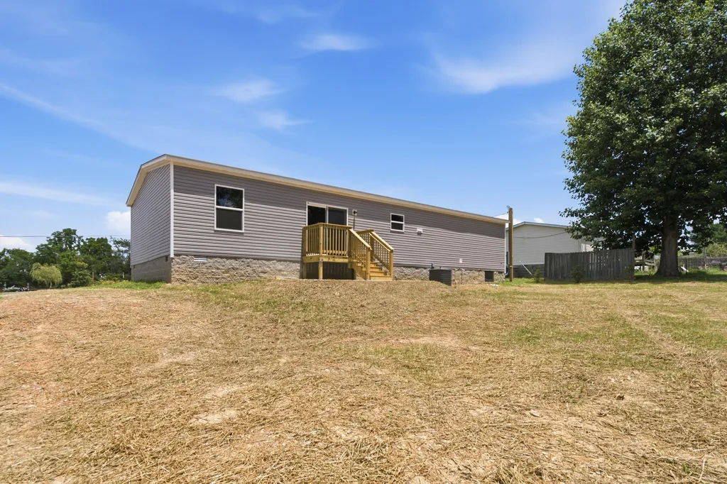 335 Meridian Drive Smithville TN 37166