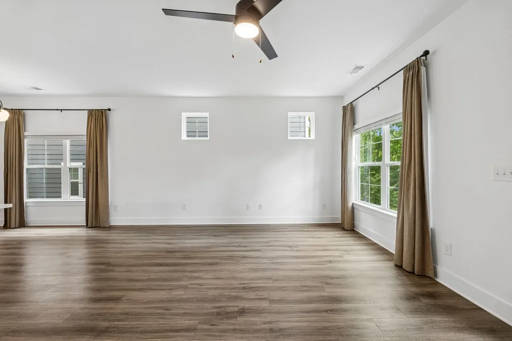 1073 Sweetleaf Drive Franklin TN 37064