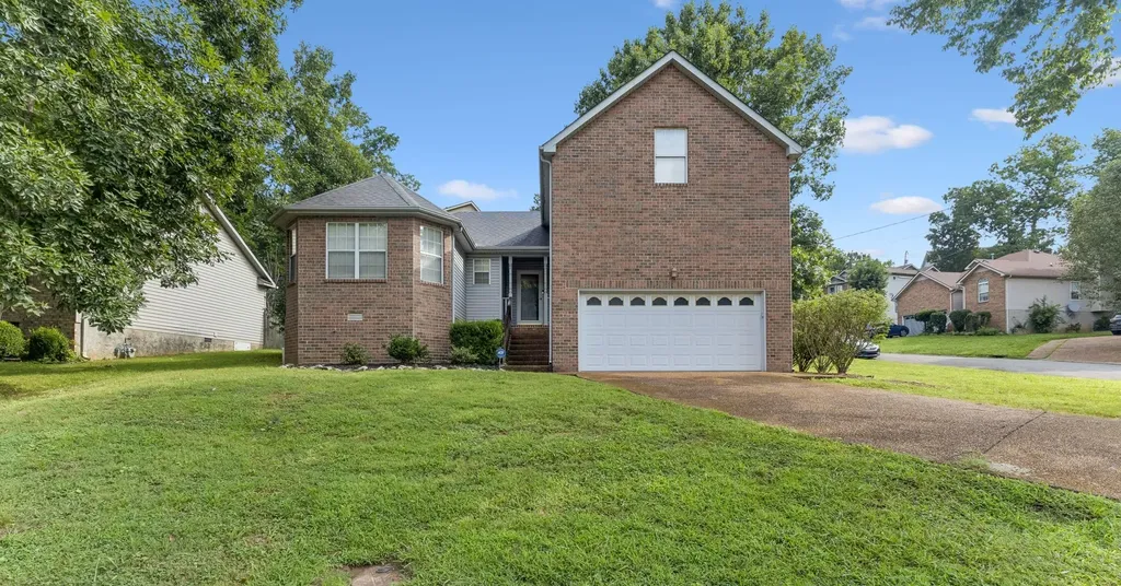 768 Dover Glen Drive Antioch TN 37013