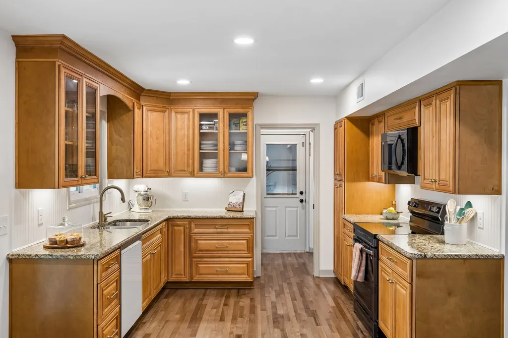 239 Southwinds Drive Hermitage TN 37076