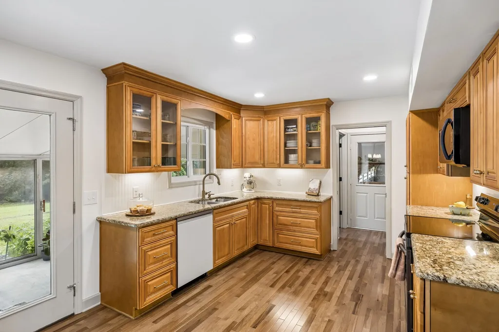 239 Southwinds Drive Hermitage TN 37076