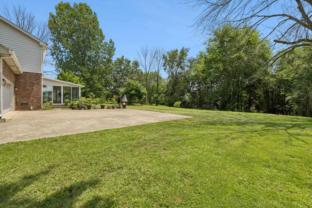 239 Southwinds Drive Hermitage TN 37076
