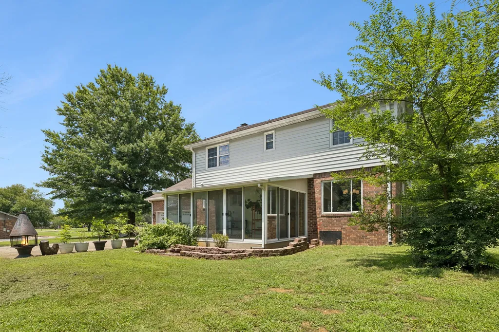 239 Southwinds Drive Hermitage TN 37076