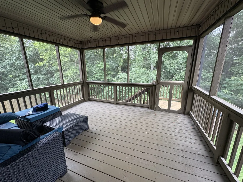 3728 Crisscross Court Clarksville TN 37040