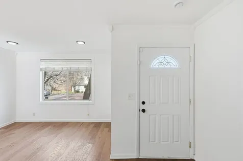 4958 Edmondson Pike Nashville TN 37211