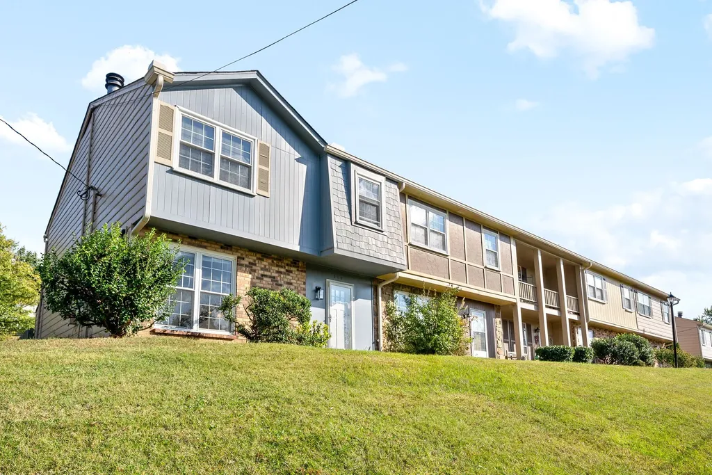 5600 Country Drive Nashville TN 37211