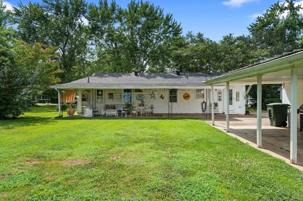 345 Portland Boulevard Portland TN 37148
