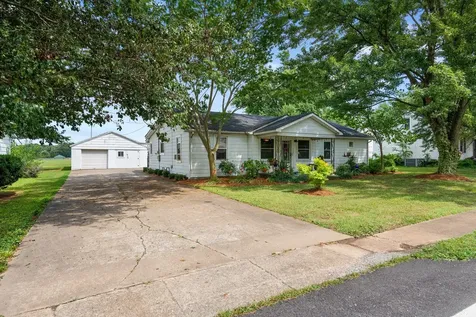 345 Portland Boulevard Portland TN 37148