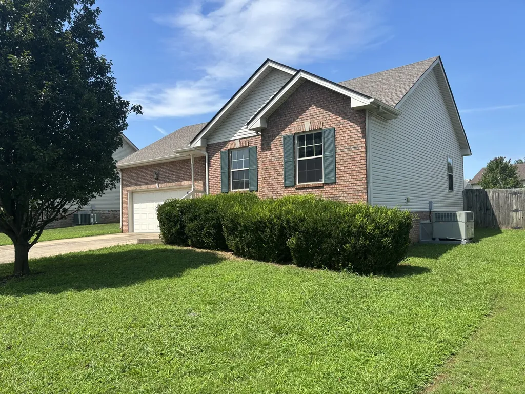 3240 Veranda Circle Clarksville TN 37042
