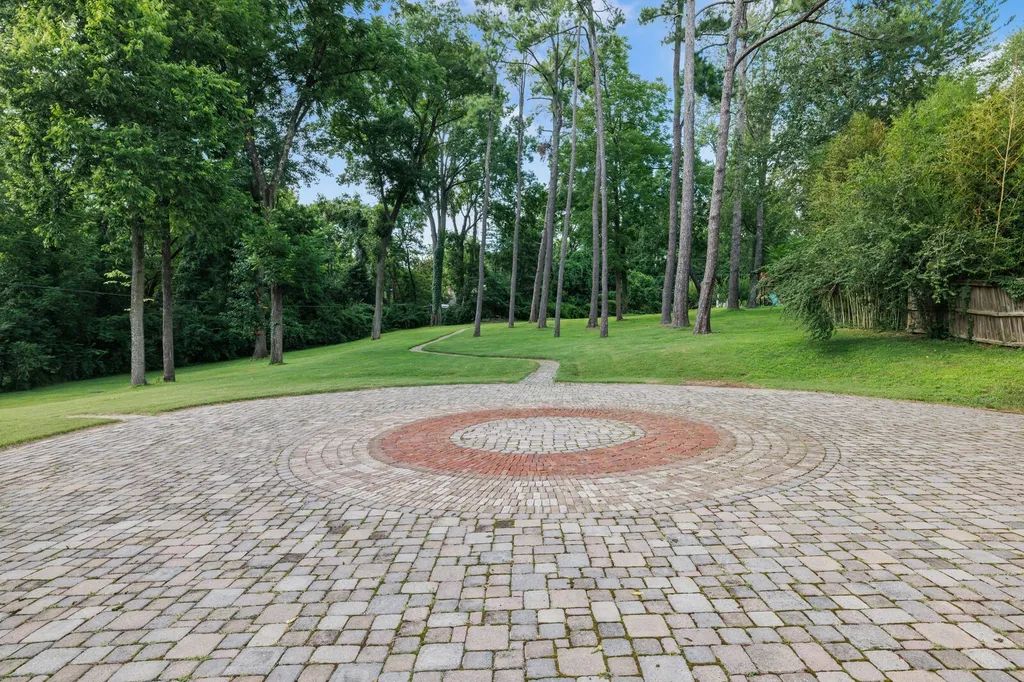 852 Battery Lane Nashville TN 37220