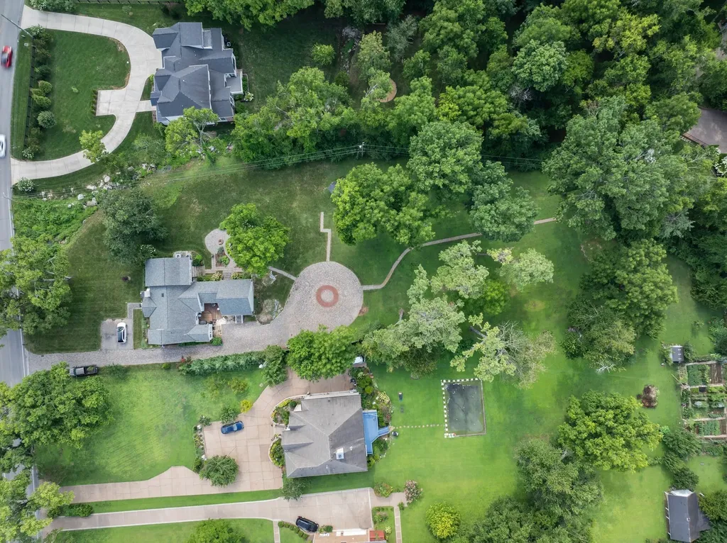 852 Battery Lane Nashville TN 37220