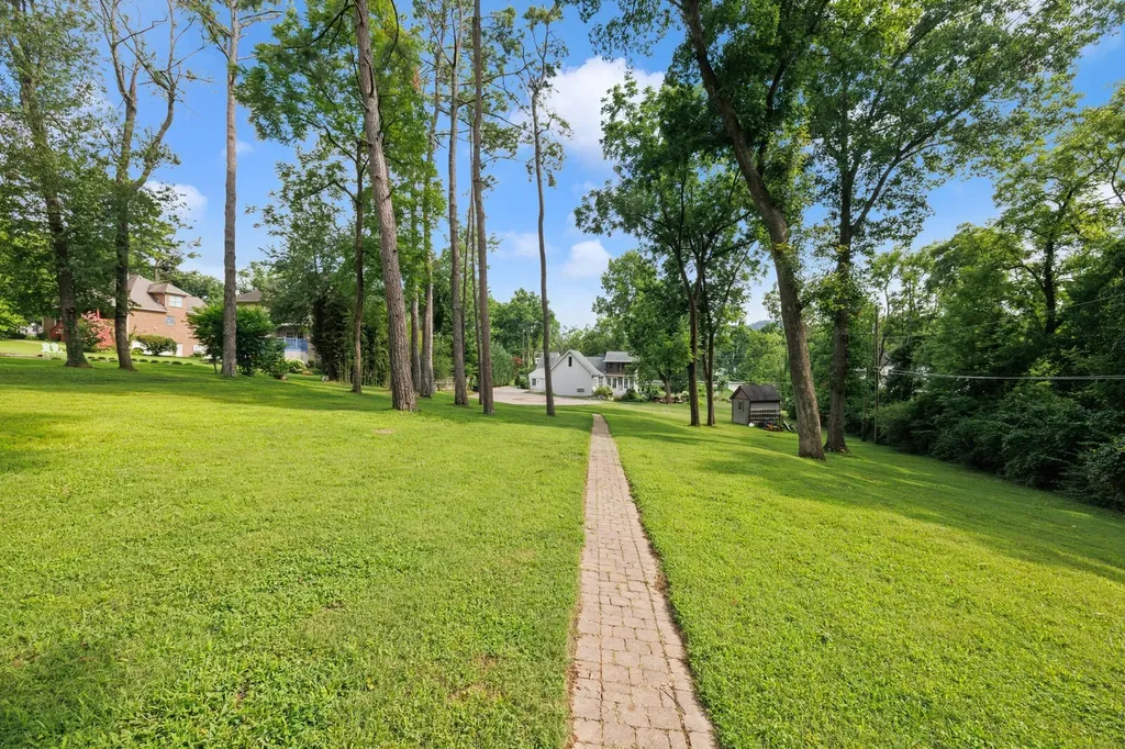 852 Battery Lane Nashville TN 37220