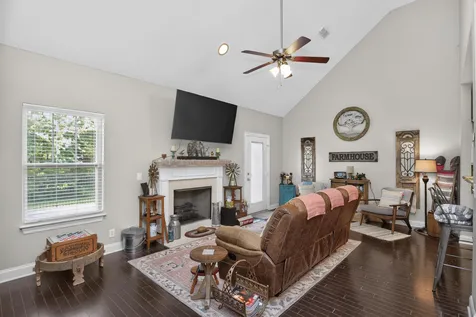 4404 Puckett Creek Crossing Murfreesboro TN 37128