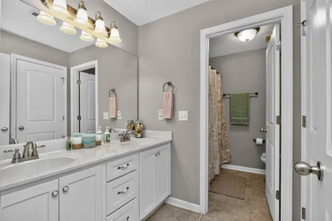 4404 Puckett Creek Crossing Murfreesboro TN 37128