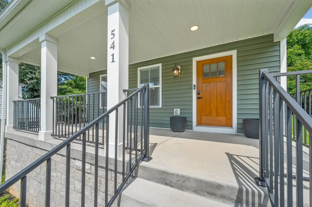 541 9th Street Clarksville TN 37040