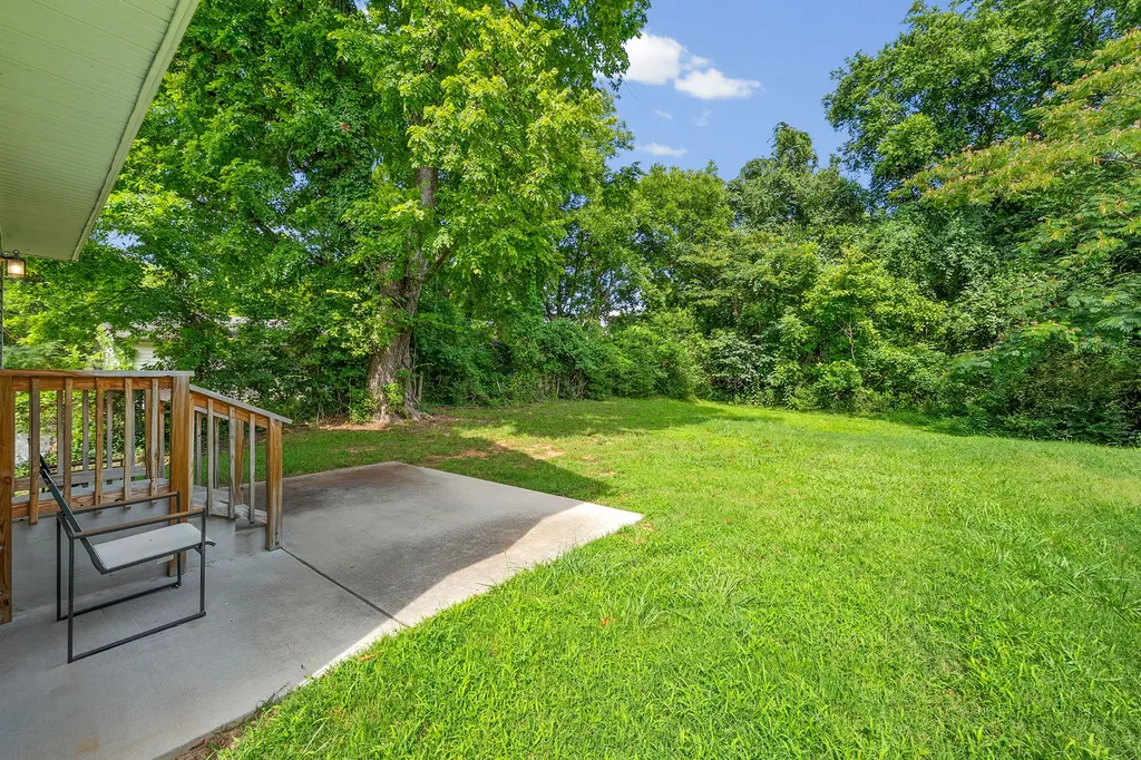 541 9th Street Clarksville TN 37040