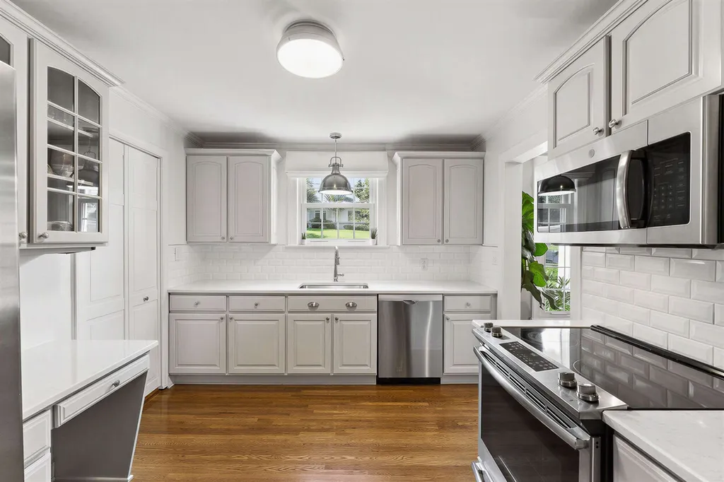 3724 Woodmont Lane Nashville TN 37215