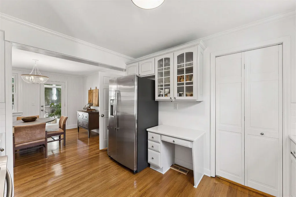 3724 Woodmont Lane Nashville TN 37215