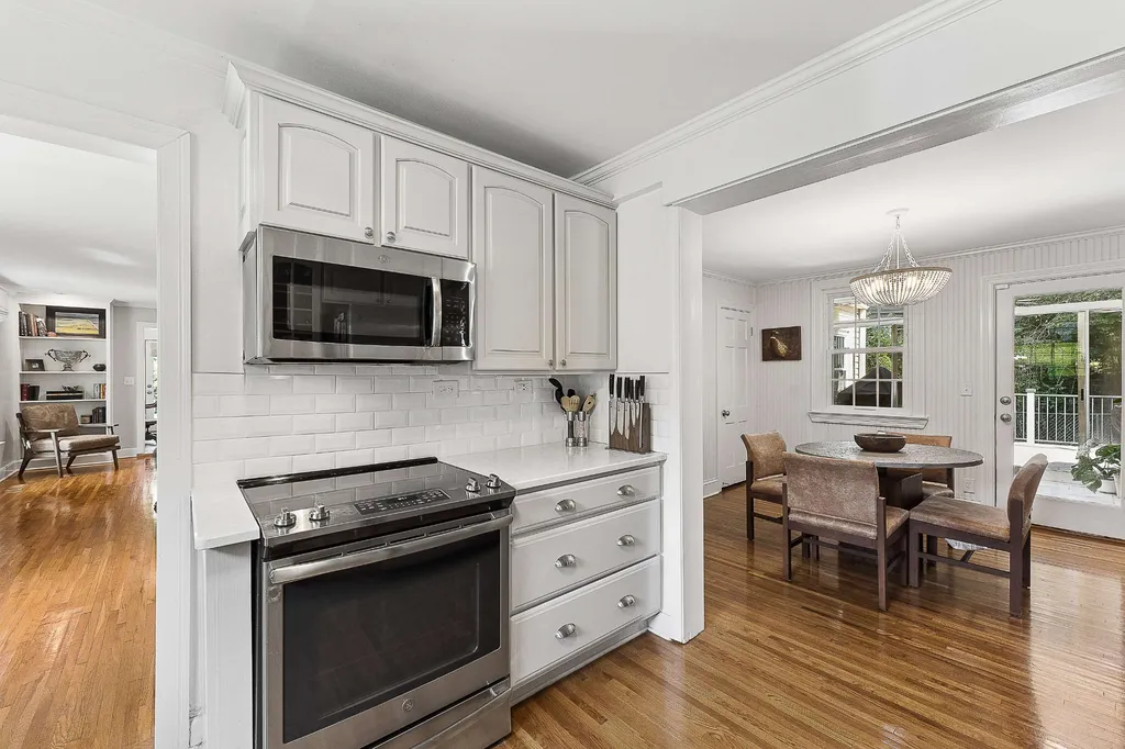 3724 Woodmont Lane Nashville TN 37215