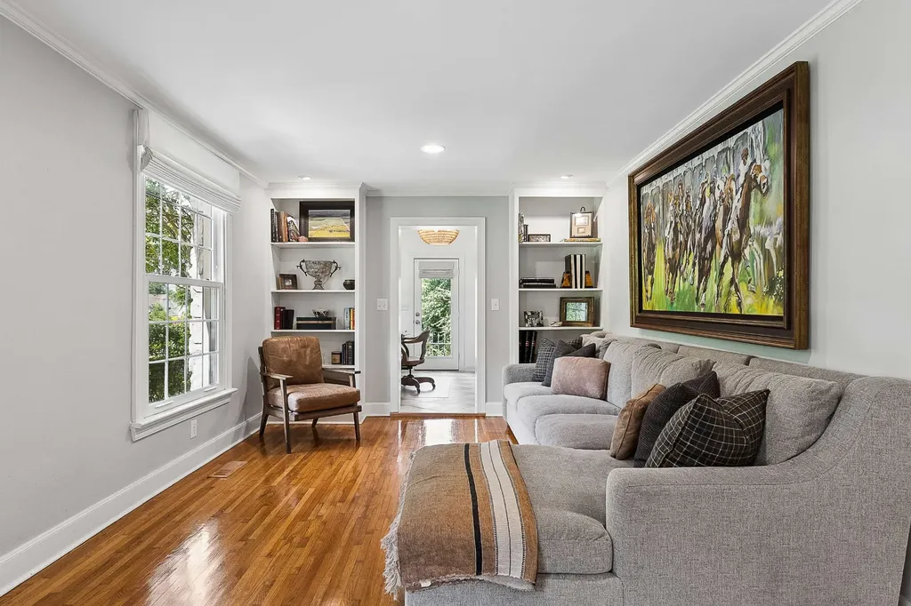 3724 Woodmont Lane Nashville TN 37215