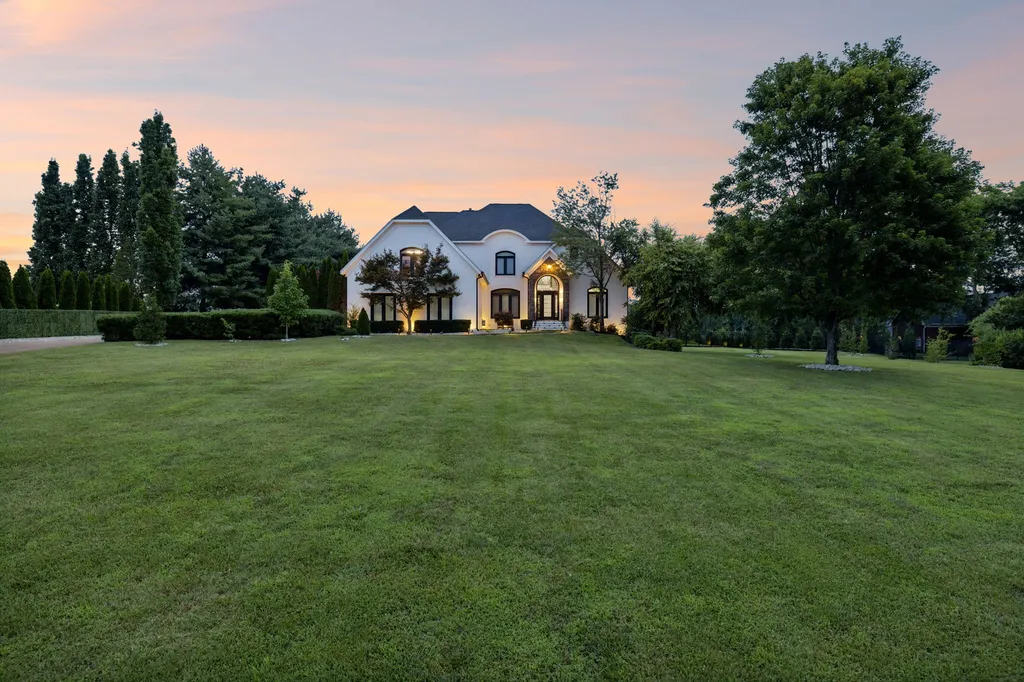 2112 Summer Hill Circle Franklin TN 37064