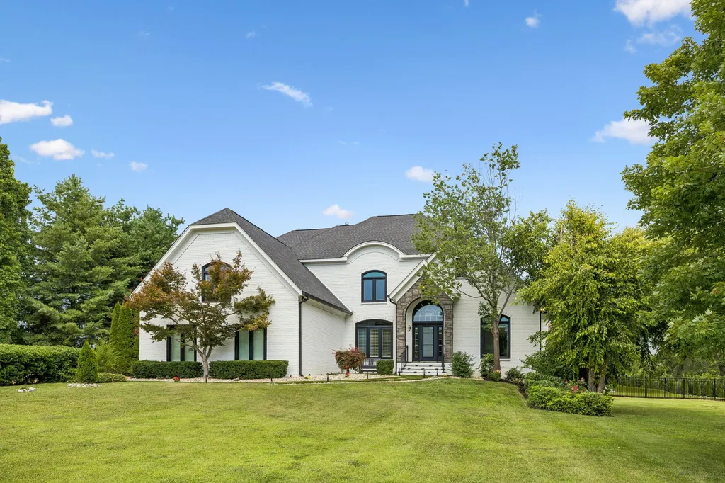 2112 Summer Hill Circle Franklin TN 37064