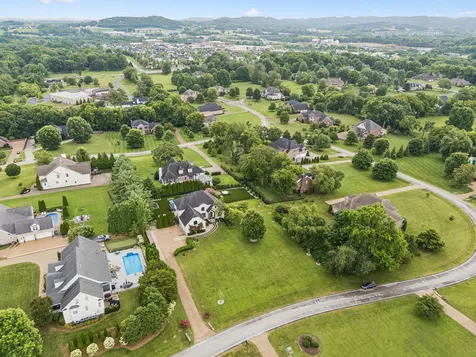 2112 Summer Hill Circle Franklin TN 37064