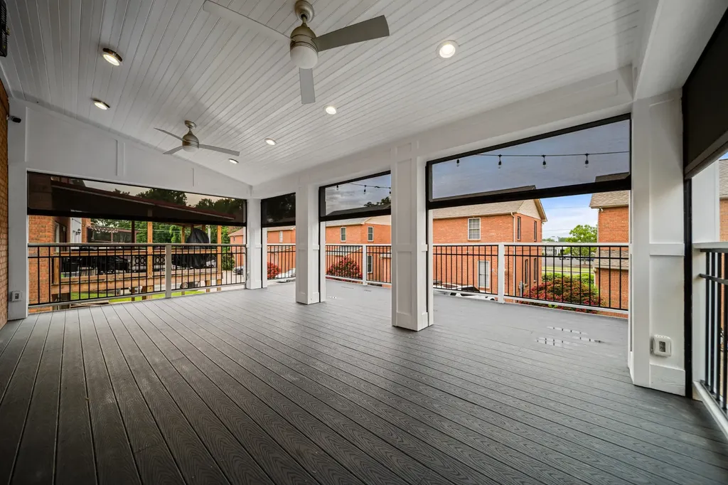 1921 28th Ave, N Nashville TN 37208