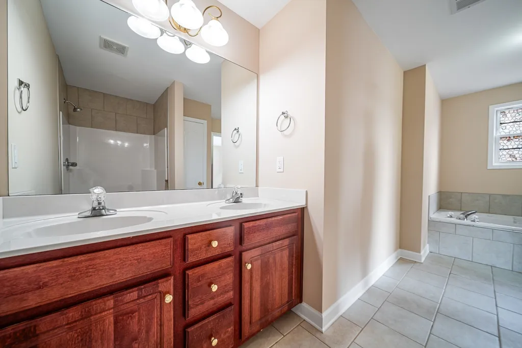1921 28th Ave, N Nashville TN 37208