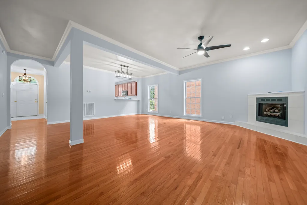 1921 28th Ave, N Nashville TN 37208