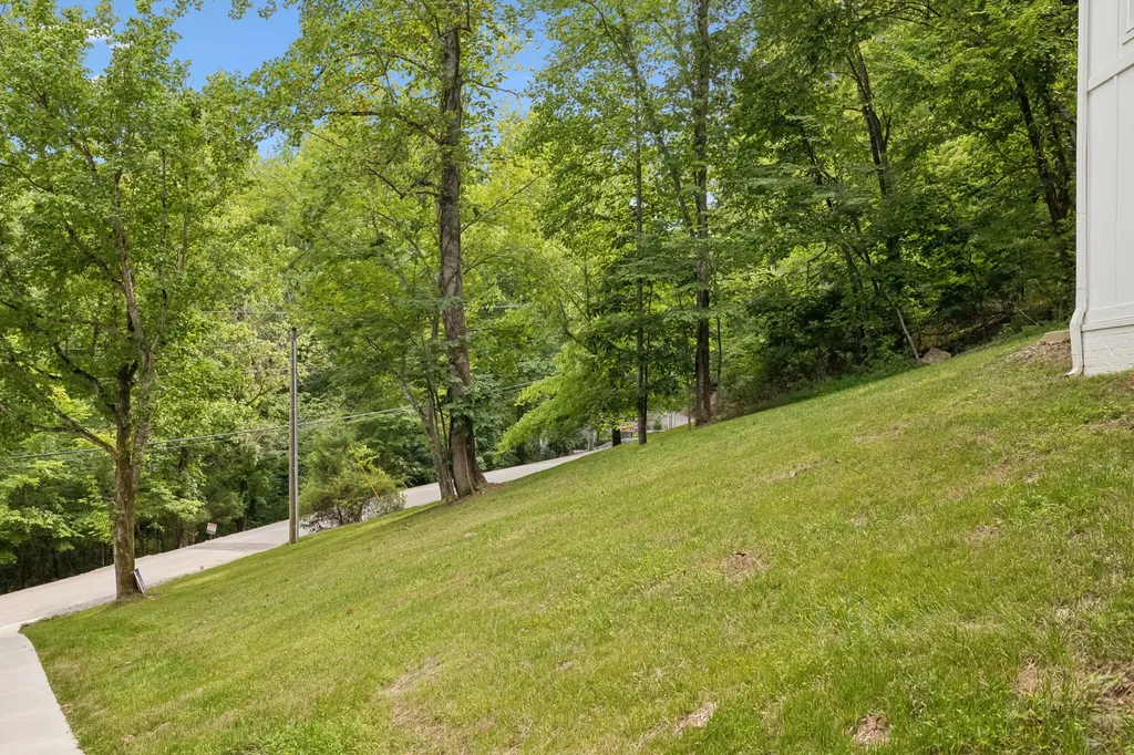 670 Harbor Drive Lancaster TN 38569