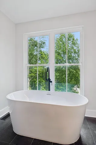 670 Harbor Drive Lancaster TN 38569