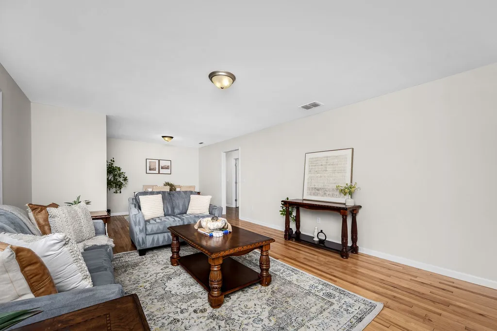 114 Ragan Street Tullahoma TN 37388