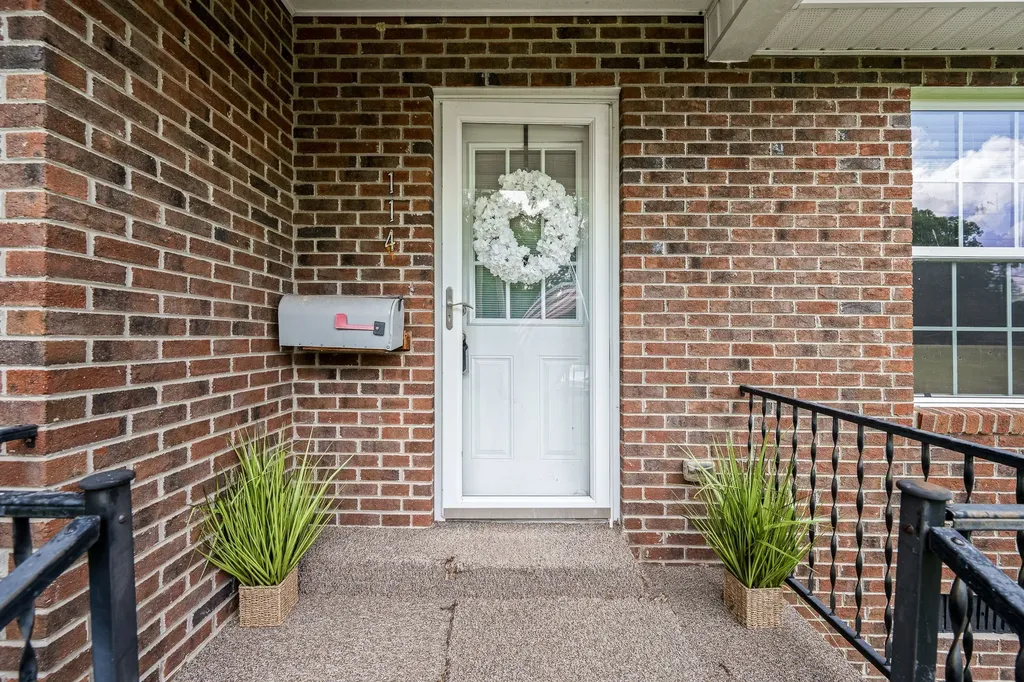 114 Ragan Street Tullahoma TN 37388