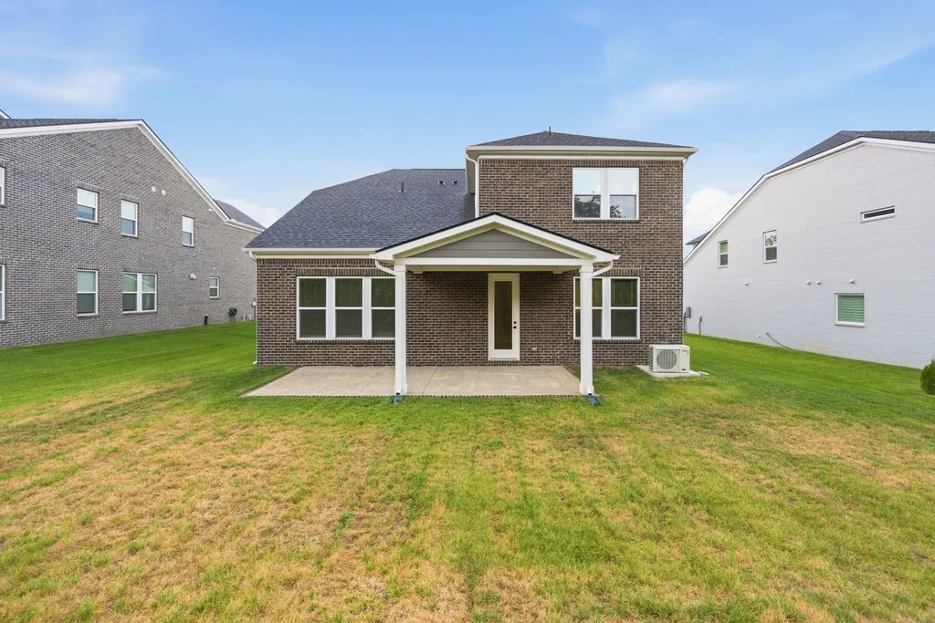 1061 Sycamore Estates Nashville TN 37211
