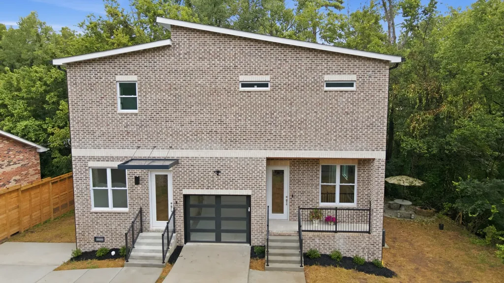 2353 Cooper Terrace Nashville TN 37216