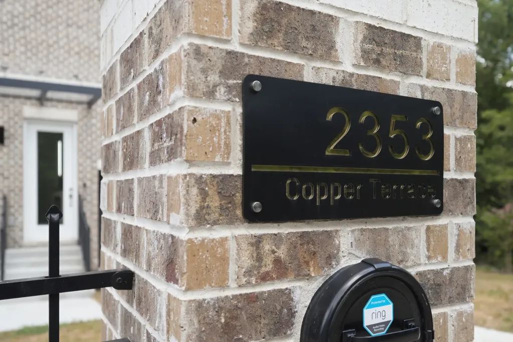 2353 Cooper Terrace Nashville TN 37216