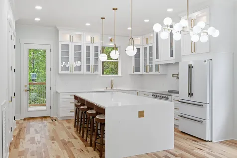 2353 Cooper Terrace Nashville TN 37216