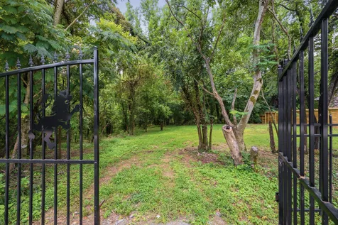 2353 Cooper Terrace Nashville TN 37216