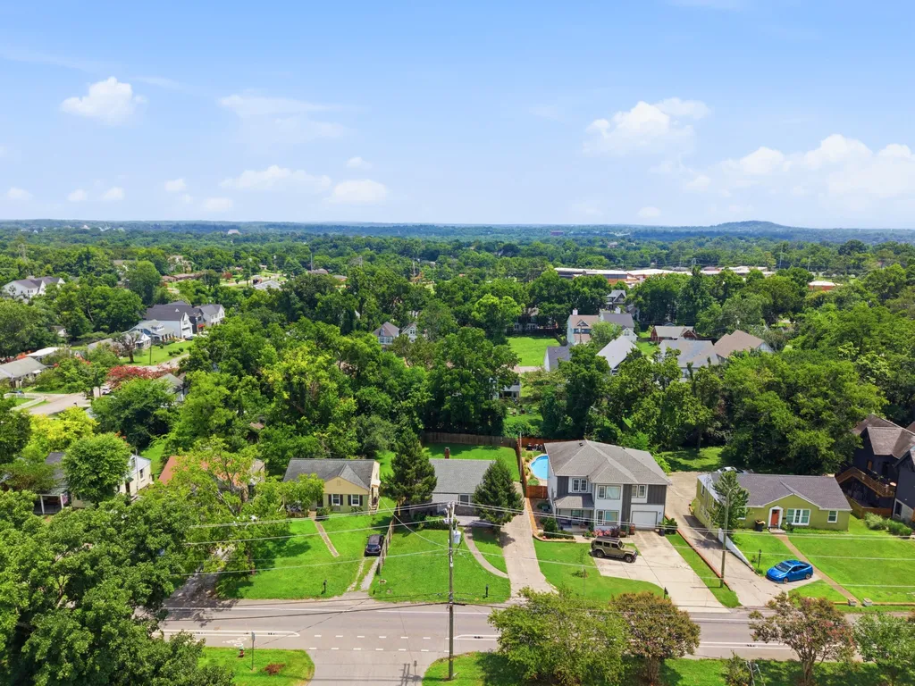 1901 Riverside Drive Nashville TN 37216