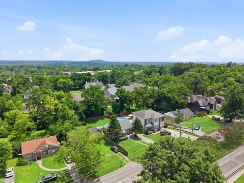 1901 Riverside Drive Nashville TN 37216
